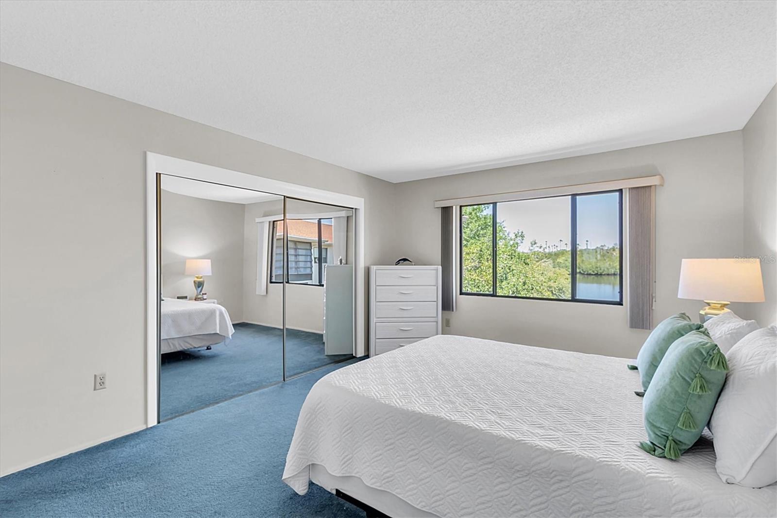 EAGLES POINT CONDO - Residential