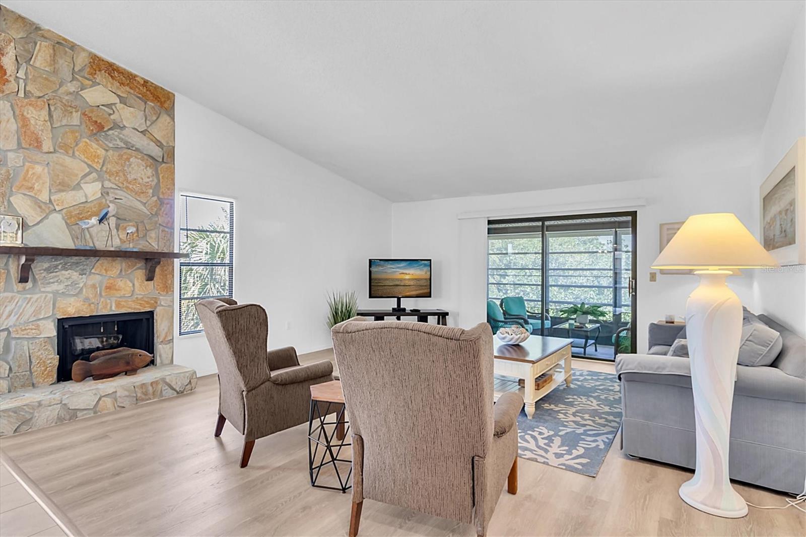 EAGLES POINT CONDO - Residential