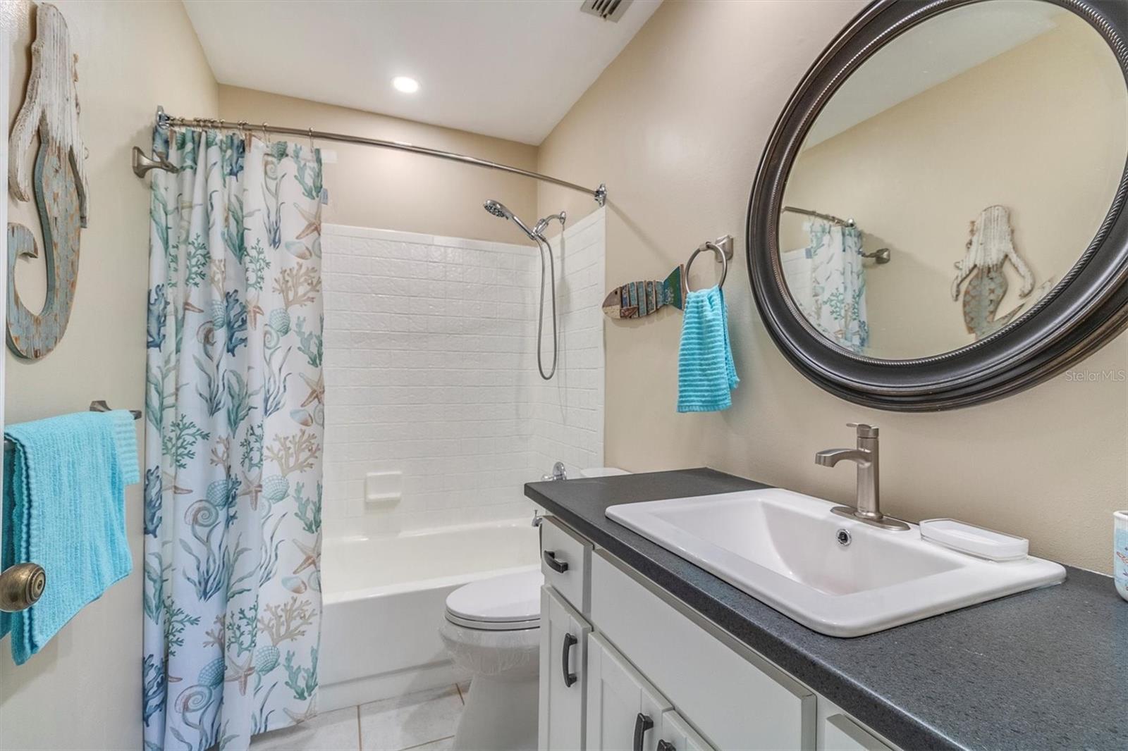 EAGLES POINT CONDO - Residential