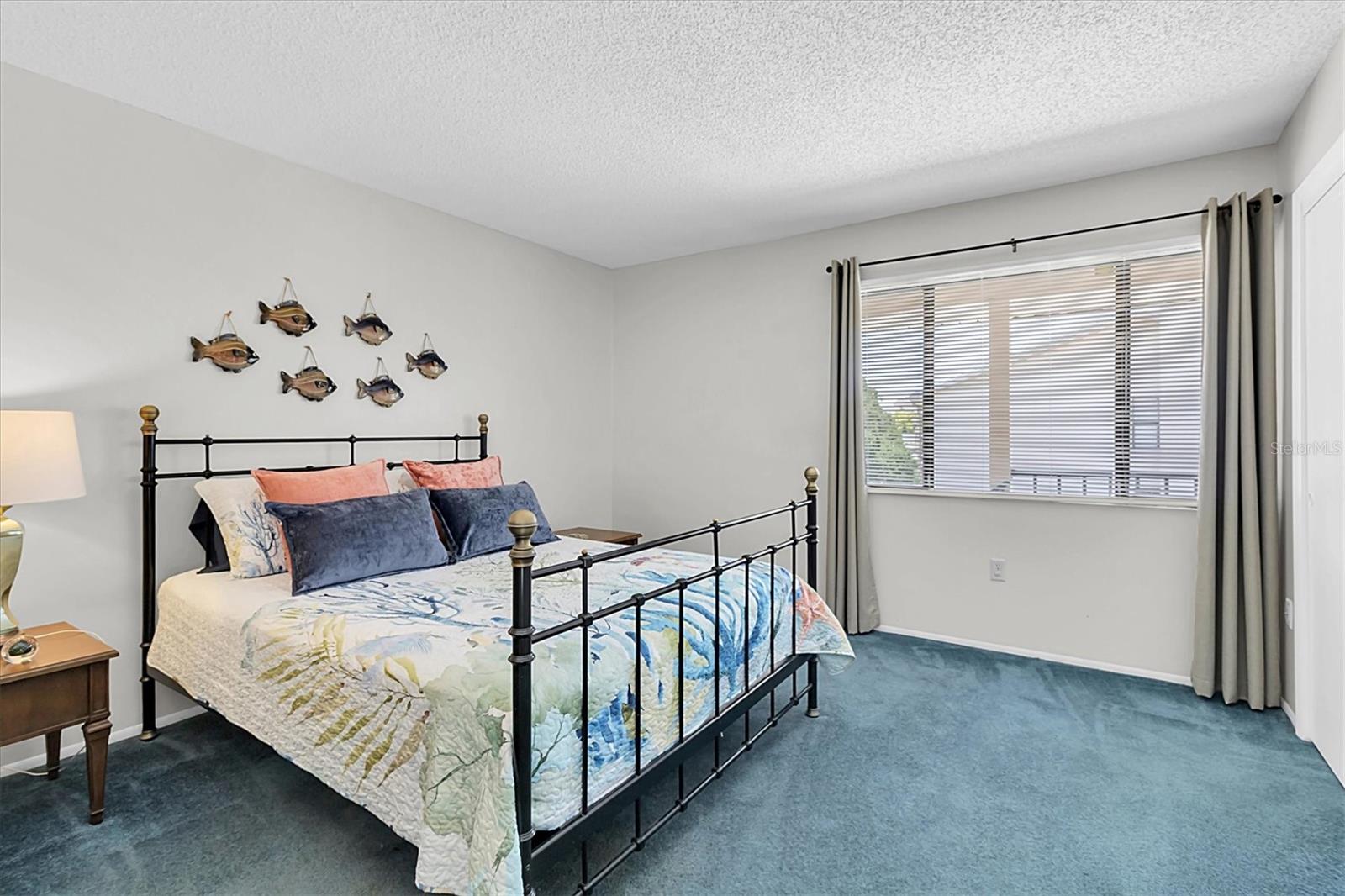 EAGLES POINT CONDO - Residential