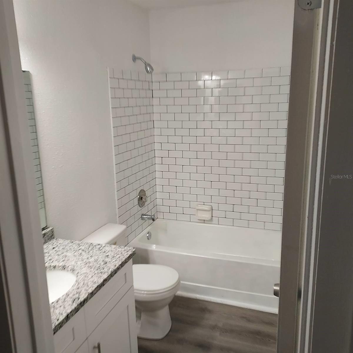 KELLY RIDGE SUB - Residential Lease