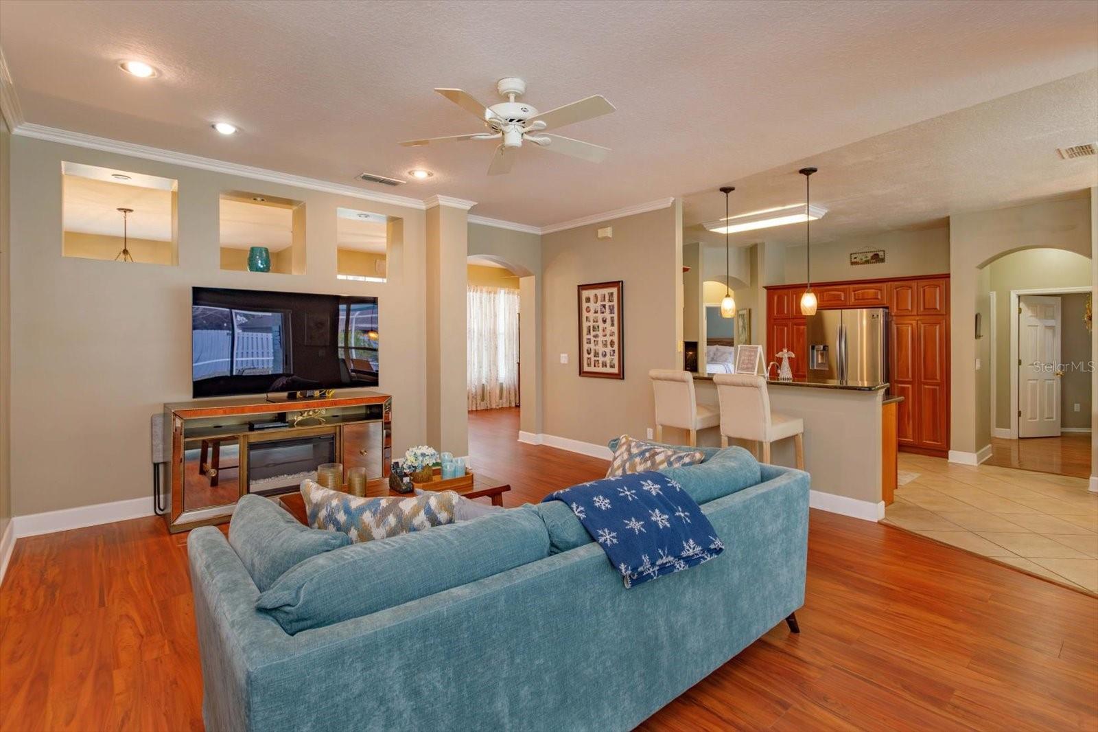 REFLECTIONS - Residential