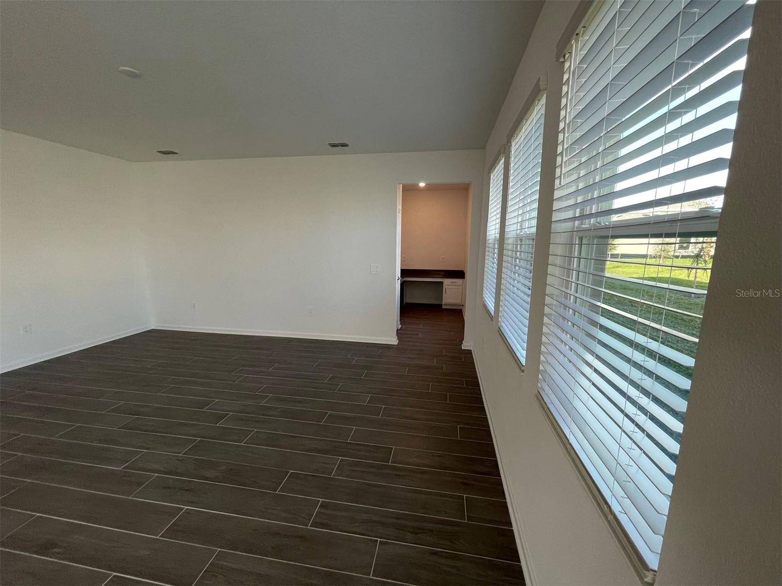 STOREY GROVE 50 - Residential Lease