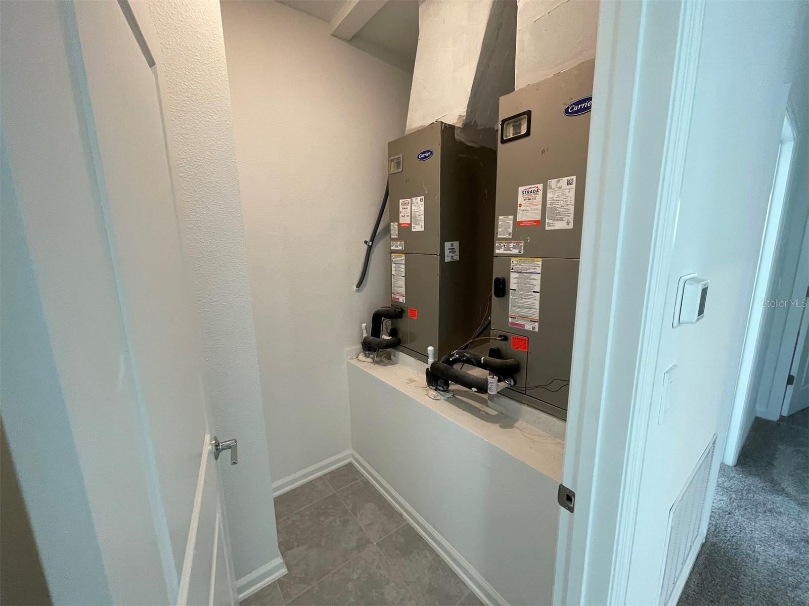 STOREY GROVE 50 - Residential Lease