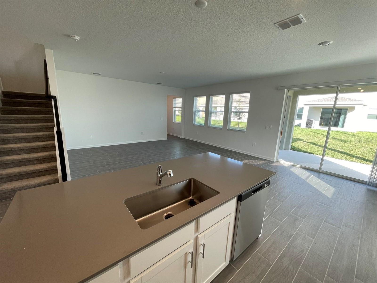 STOREY GROVE 50 - Residential Lease