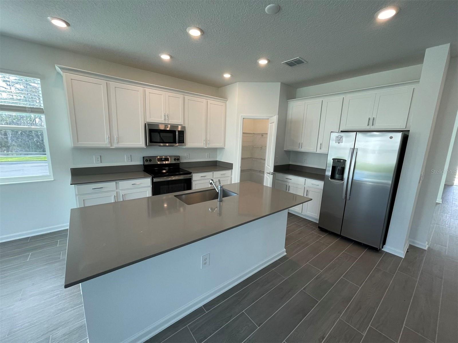 STOREY GROVE 50 - Residential Lease