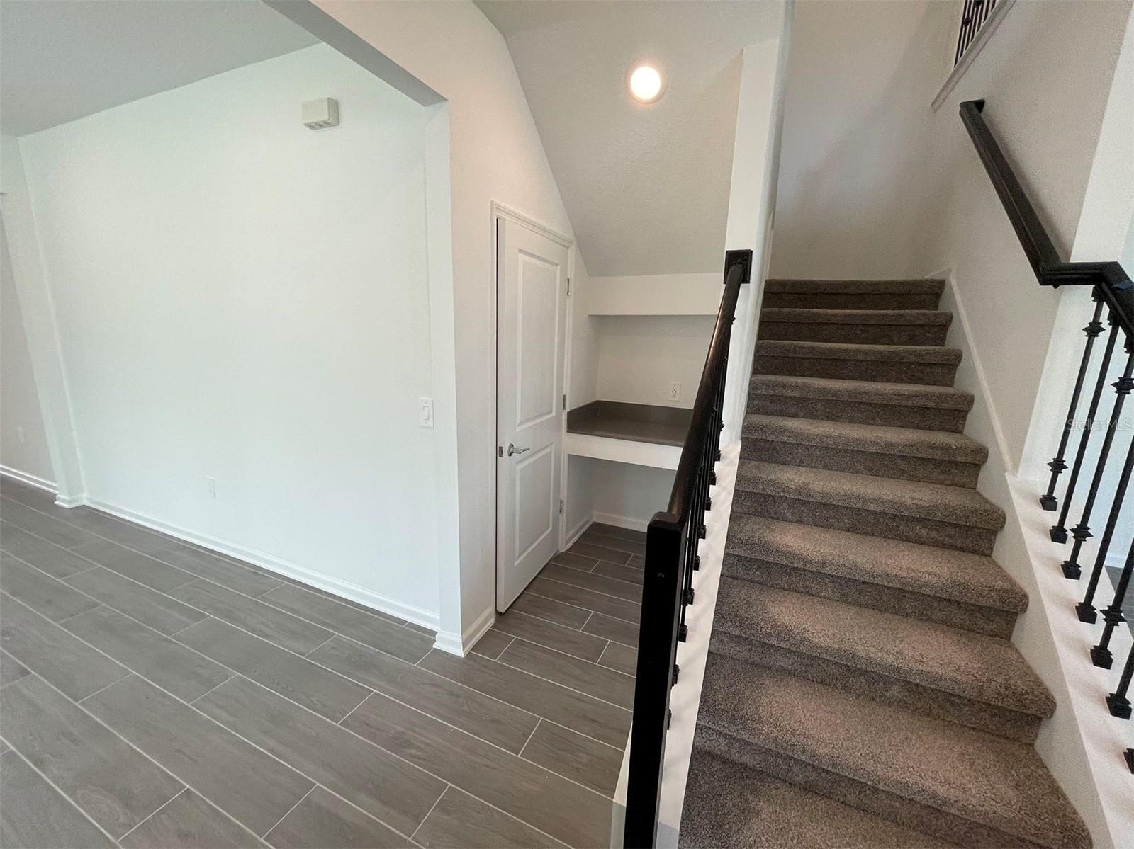 STOREY GROVE 50 - Residential Lease