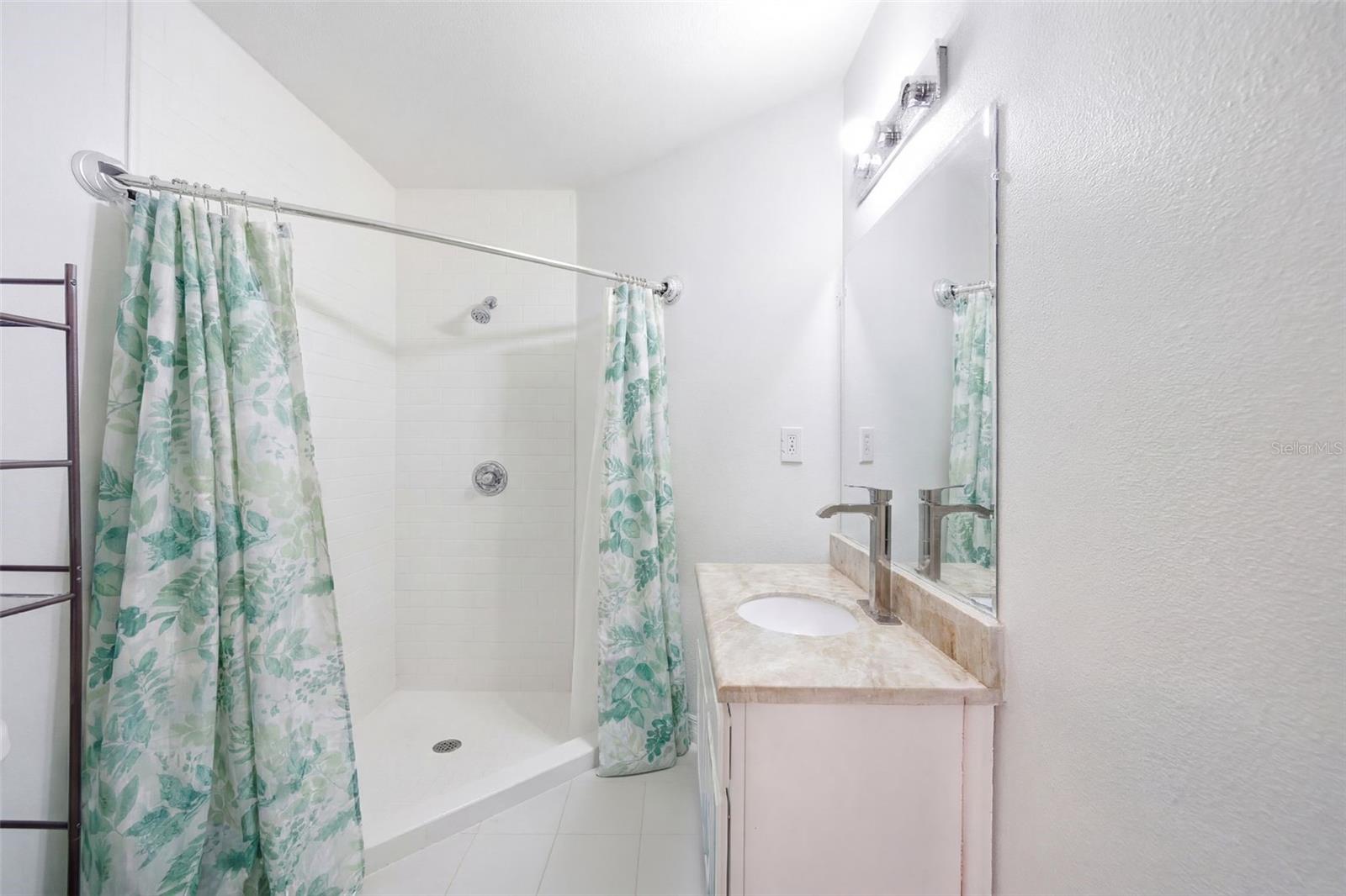 LAKE WILSON PRESERVE - Residential