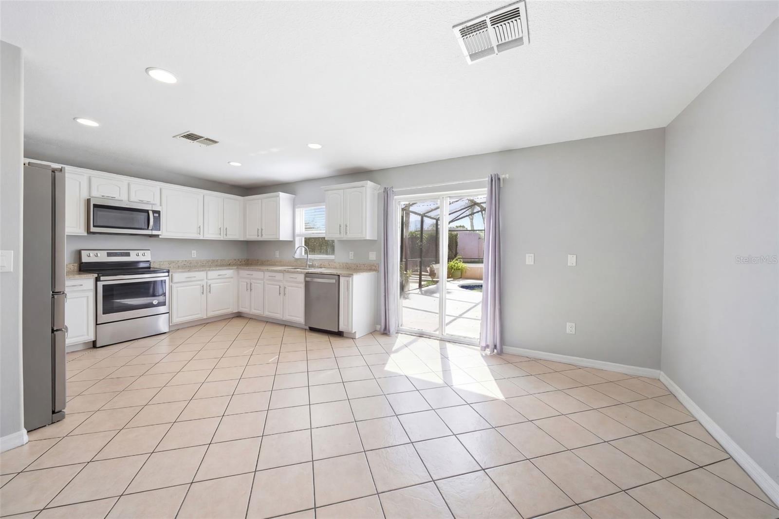 LAKE WILSON PRESERVE - Residential