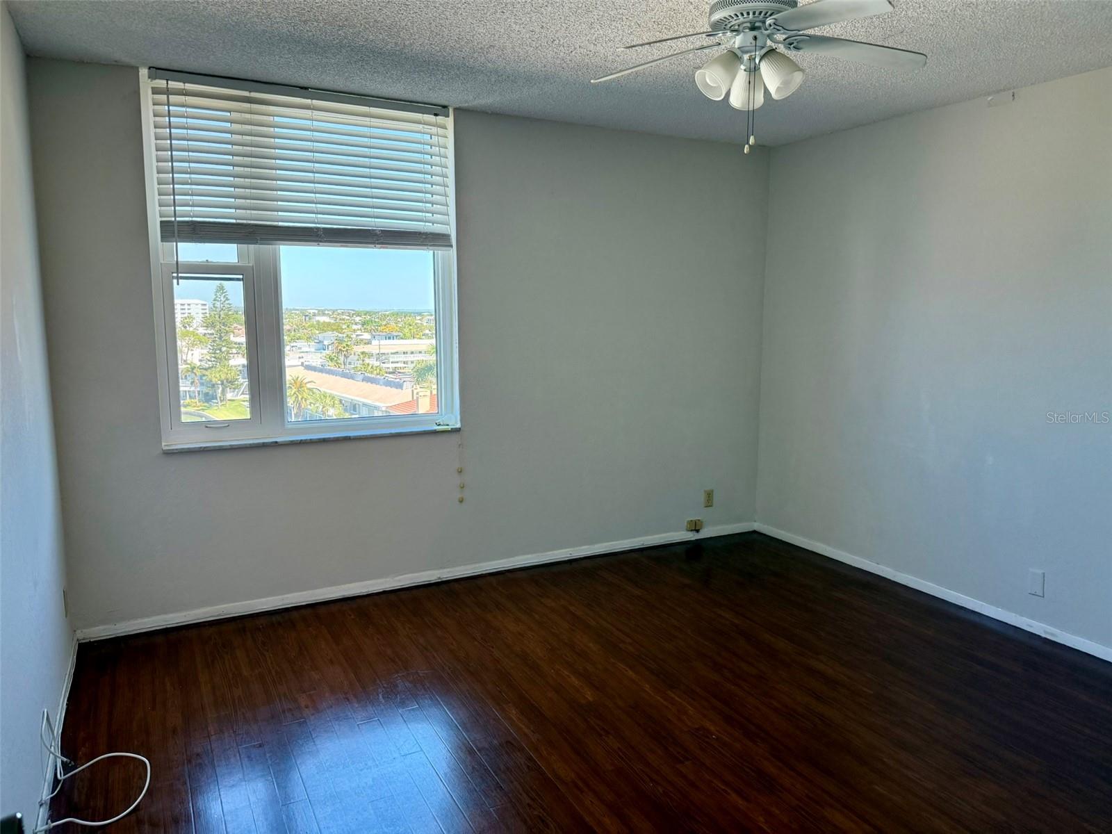 DOLPHIN COVE CLEARWATER - Residential