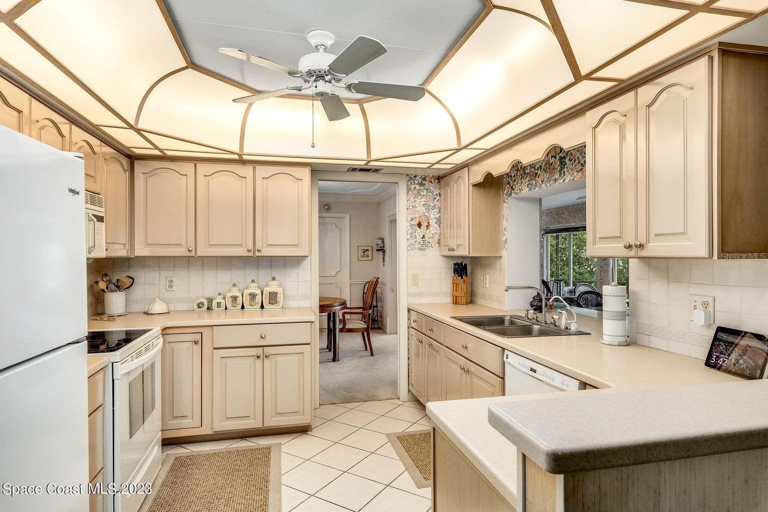 FOUNTAINS UNIT 02 - Residential