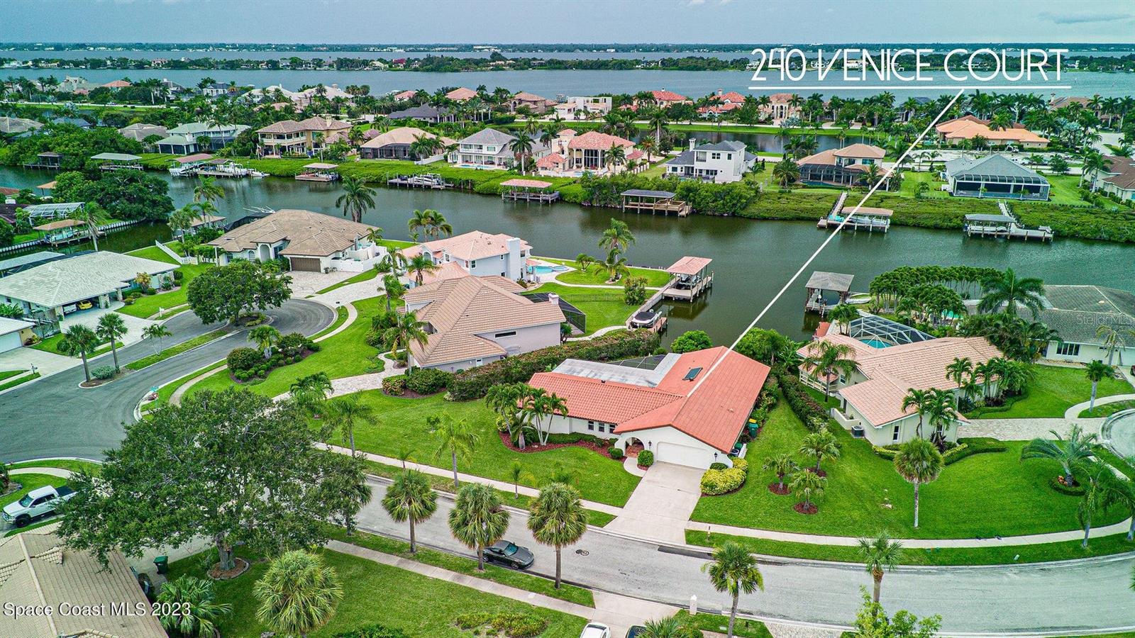 FOUNTAINS UNIT 02 - Residential