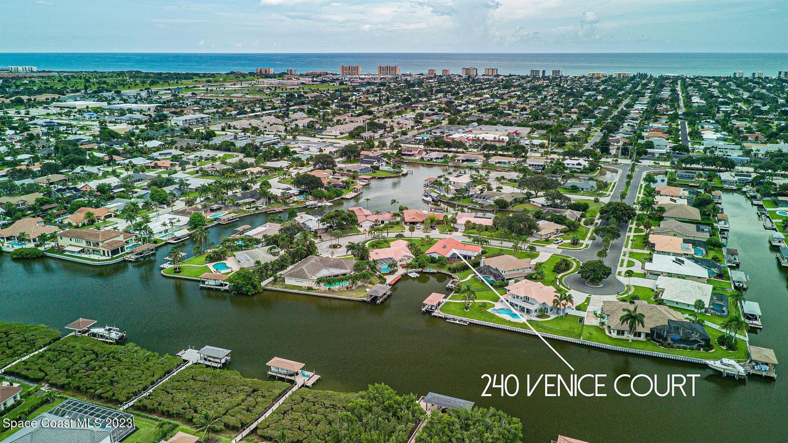 FOUNTAINS UNIT 02 - Residential