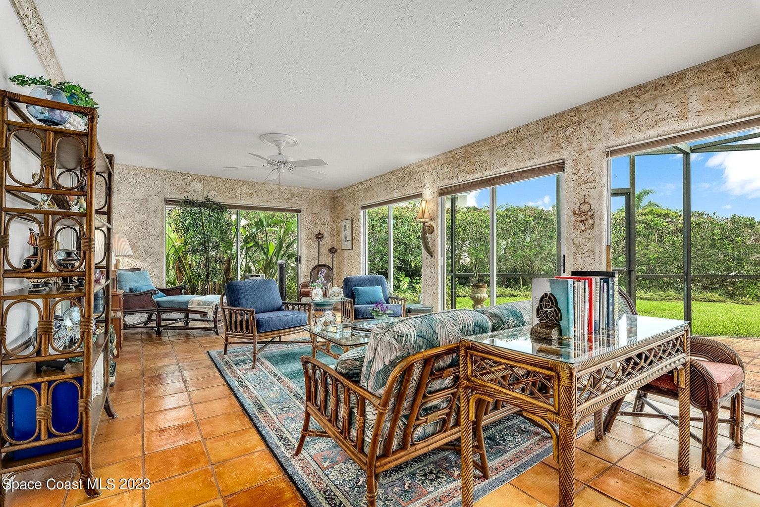 FOUNTAINS UNIT 02 - Residential