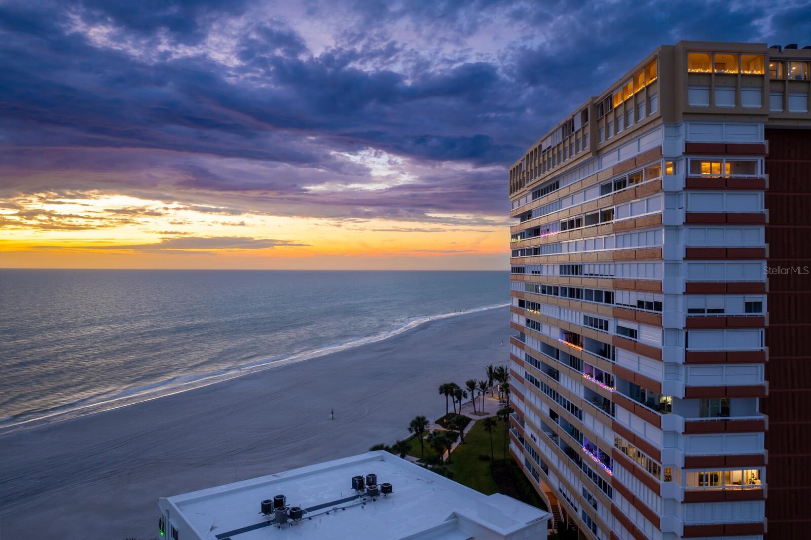 REDINGTON TOWERS 1 CONDO - Residential