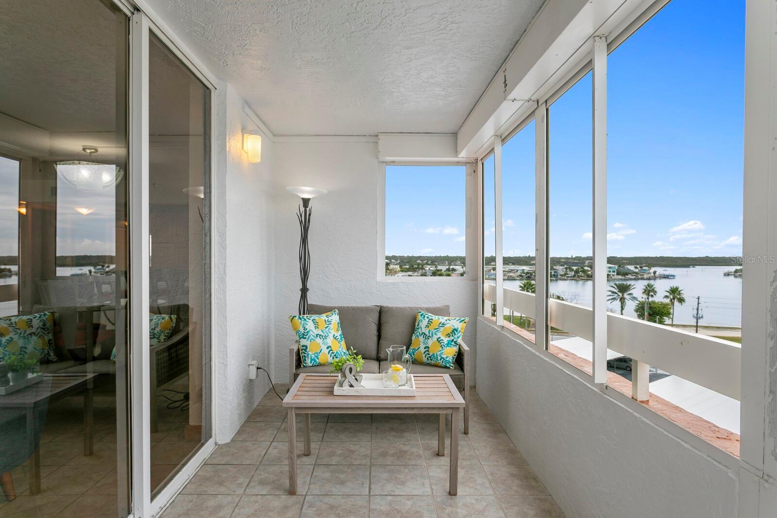 REDINGTON TOWERS 1 CONDO - Residential