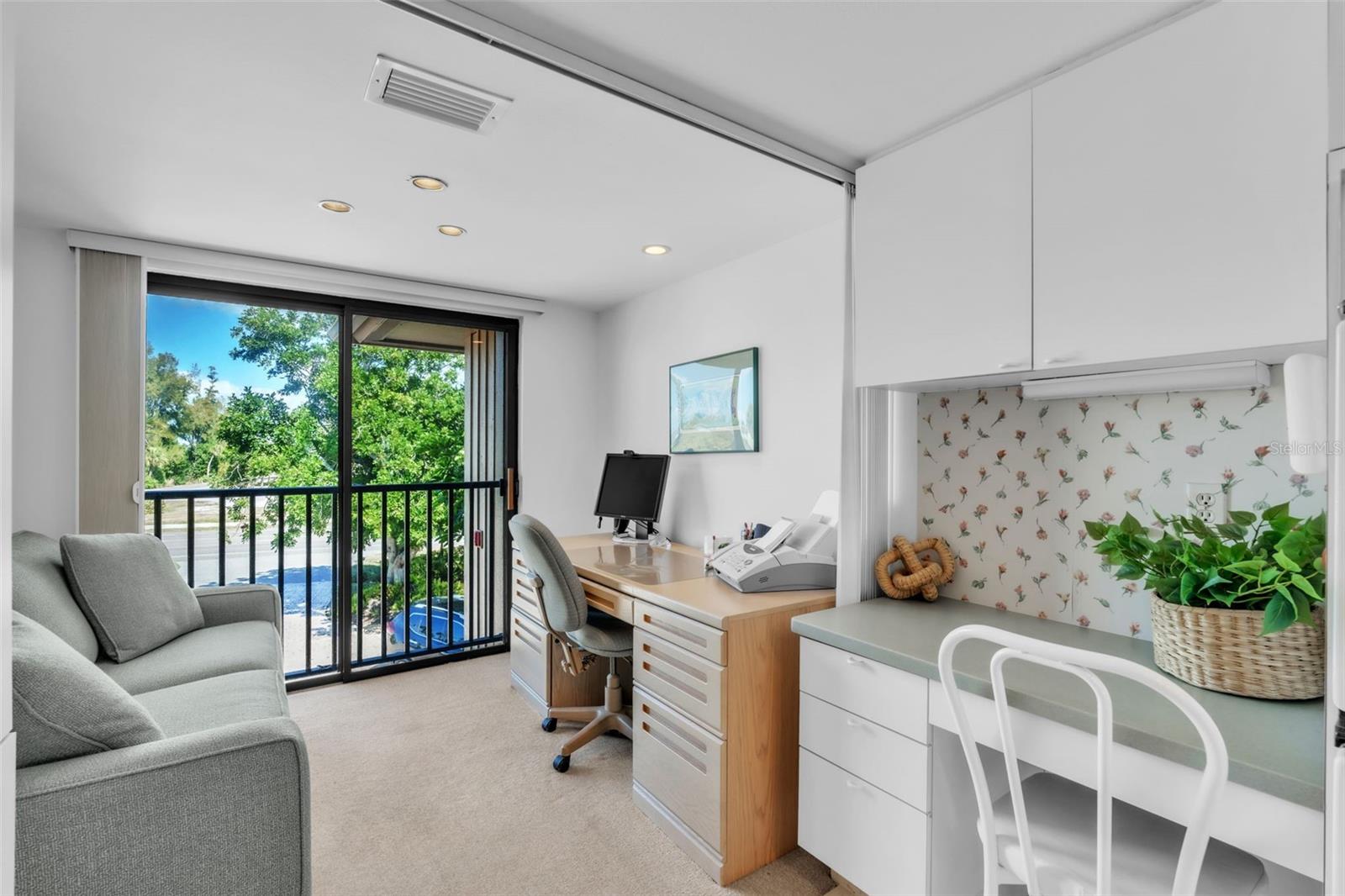 LONGBOAT SANDPIPERS - Residential