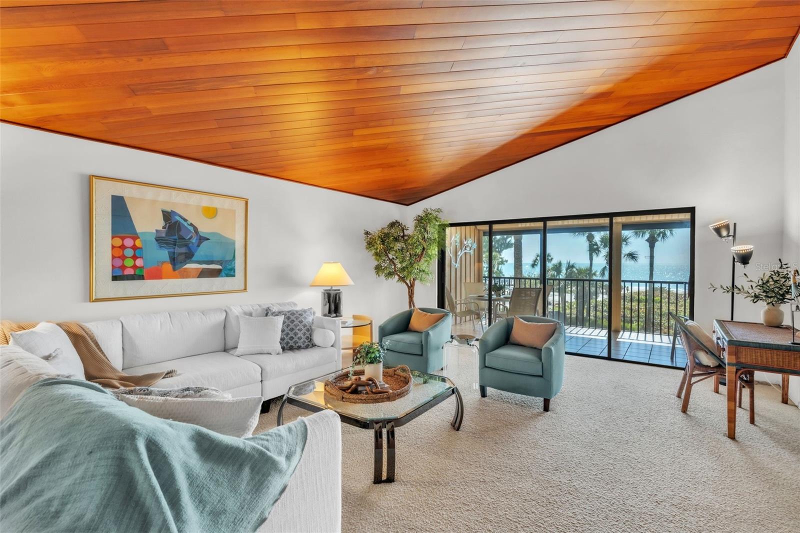 5635 GULF OF MEXICO DRIVE 202