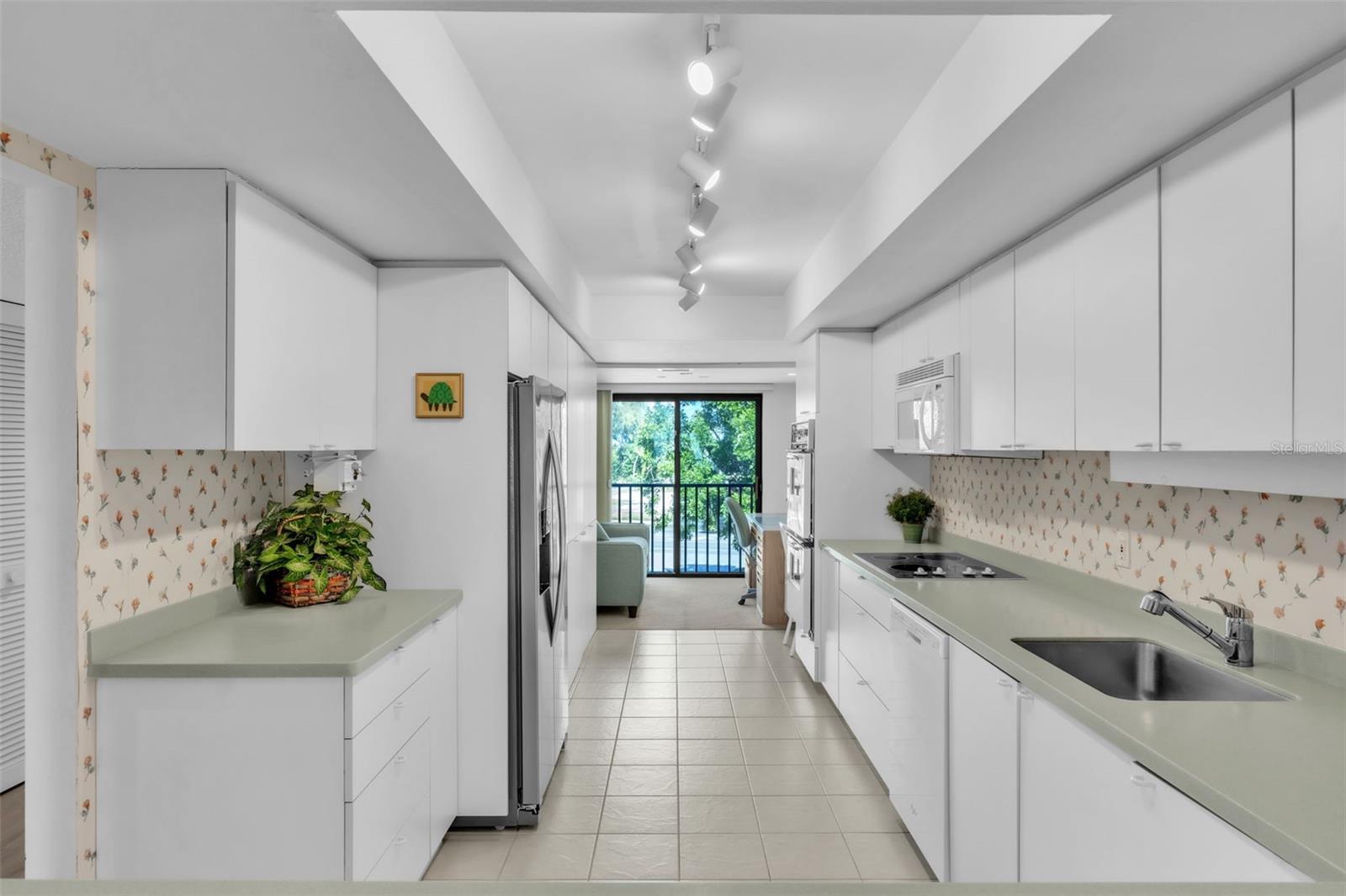 LONGBOAT SANDPIPERS - Residential