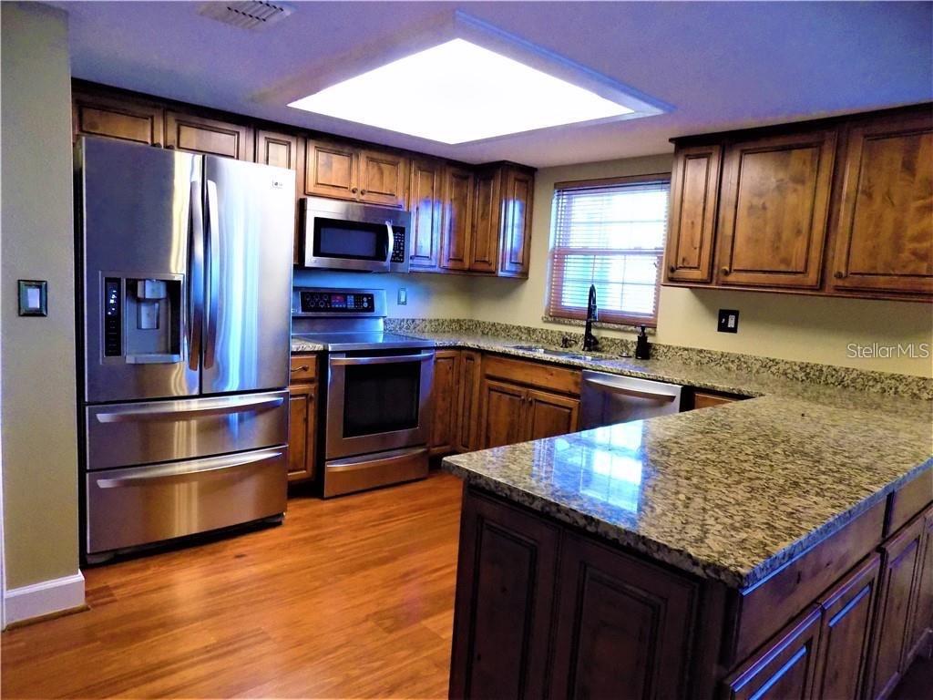 BAY POINTE CONDO - Residential