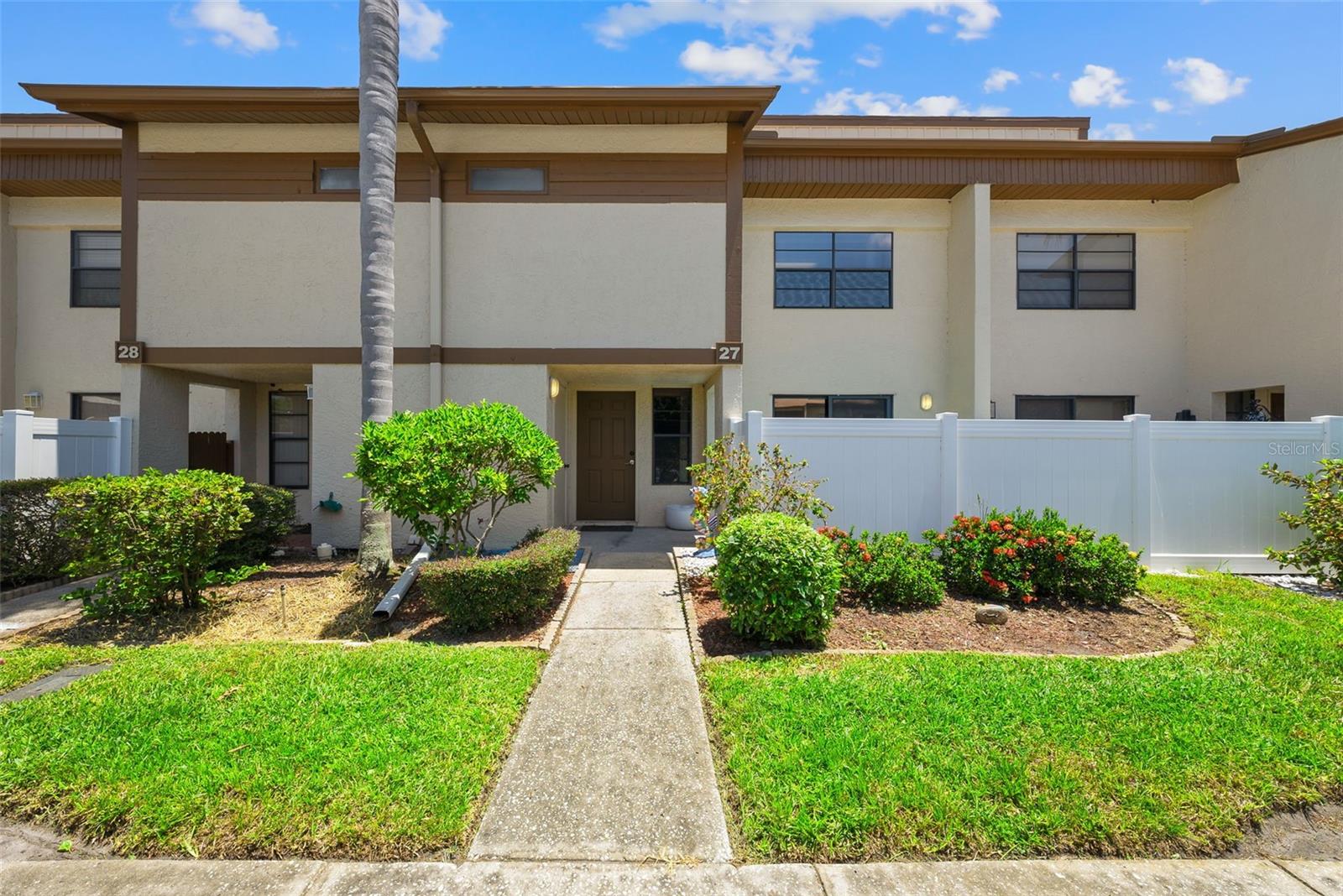 9209 SEMINOLE BOULEVARD 27