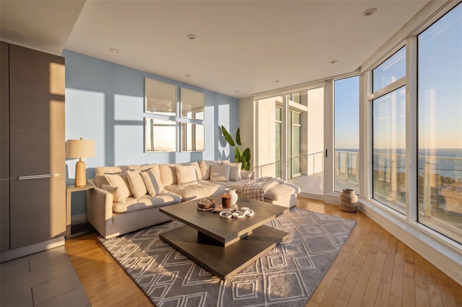 175 1ST STREET S 2107