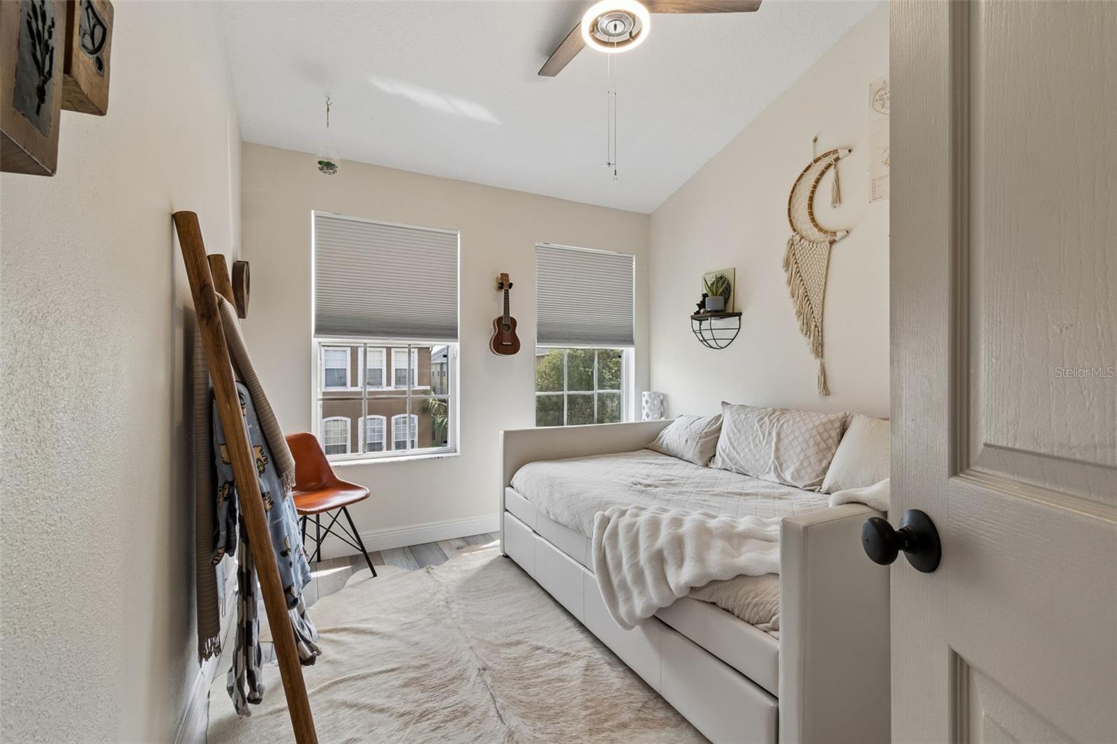 BAYSHORE POINTE TOWNHOMES - Residential