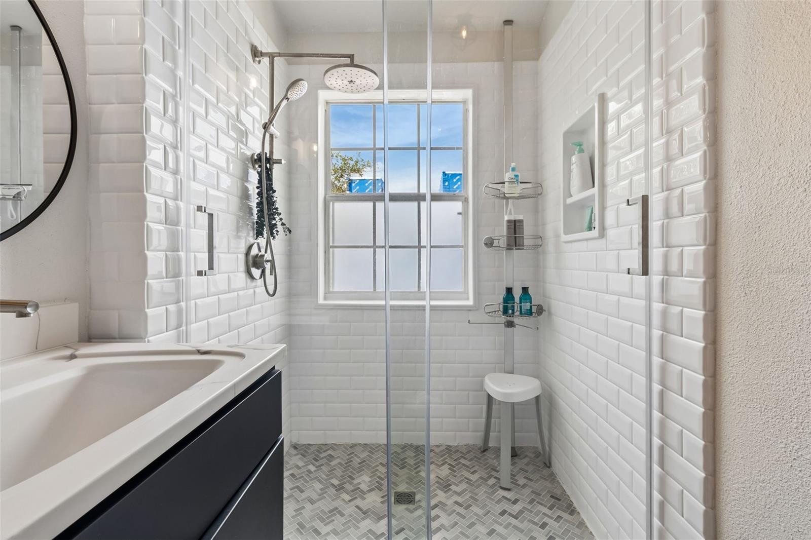 BAYSHORE POINTE TOWNHOMES - Residential