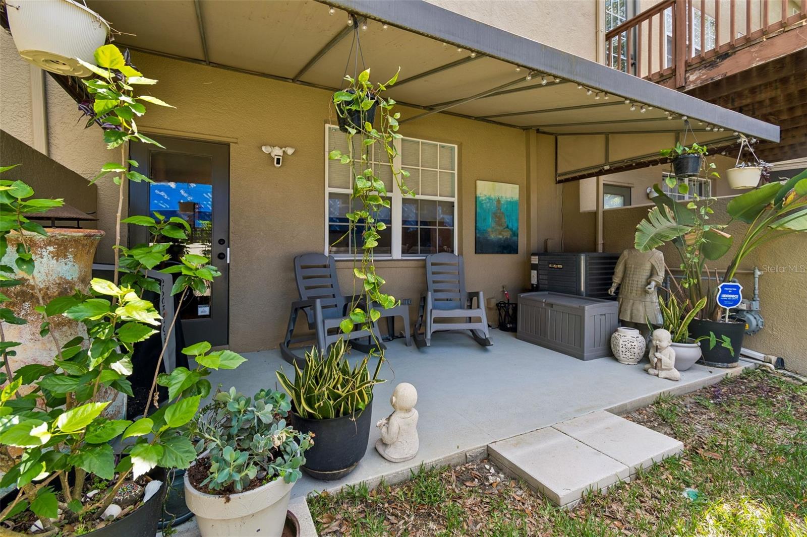 BAYSHORE POINTE TOWNHOMES - Residential