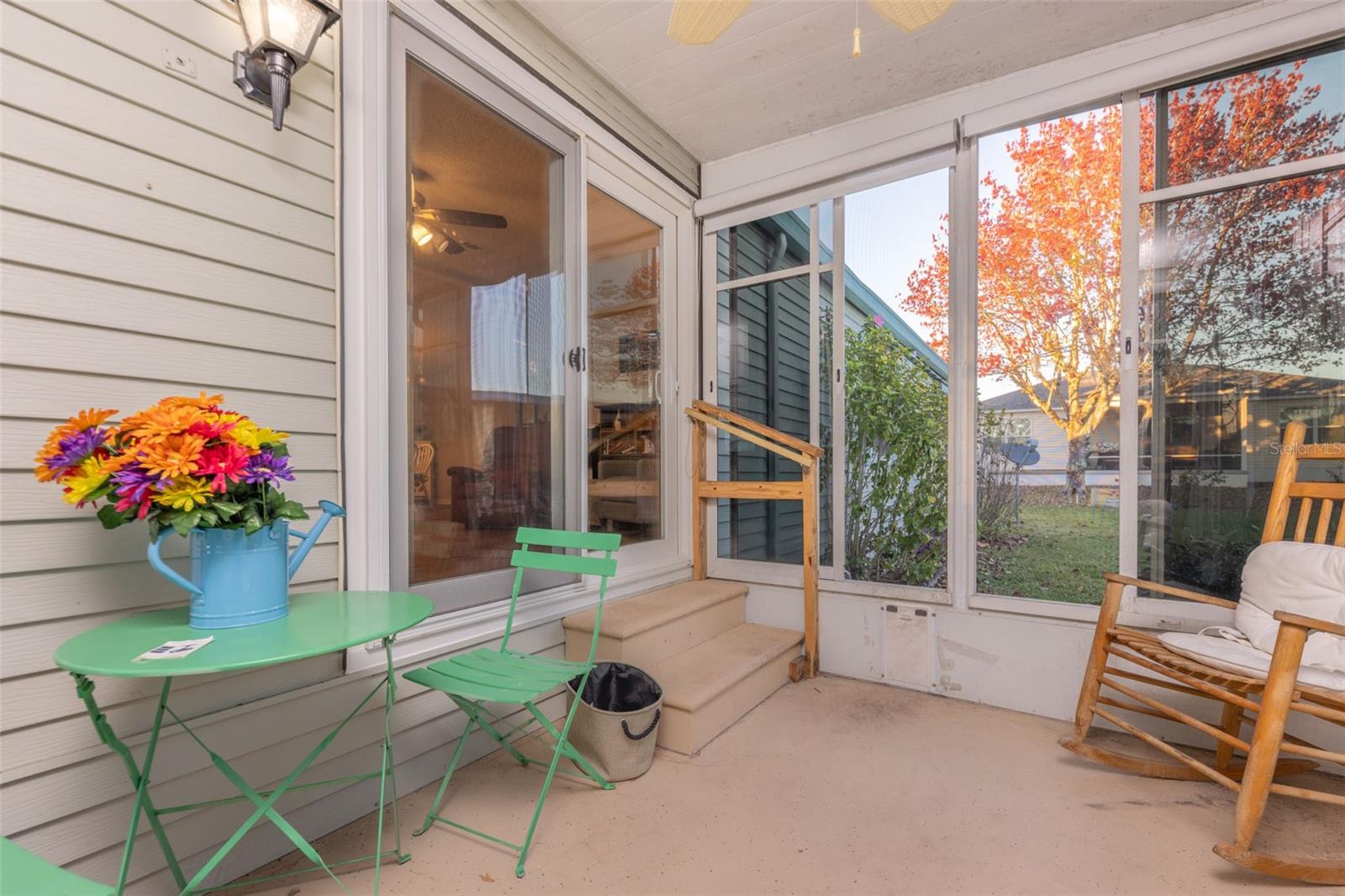 LADY LAKE ORANGE BLOSSOM GARDENS - Residential