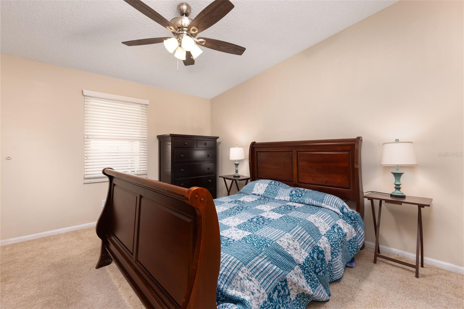 LADY LAKE ORANGE BLOSSOM GARDENS - Residential