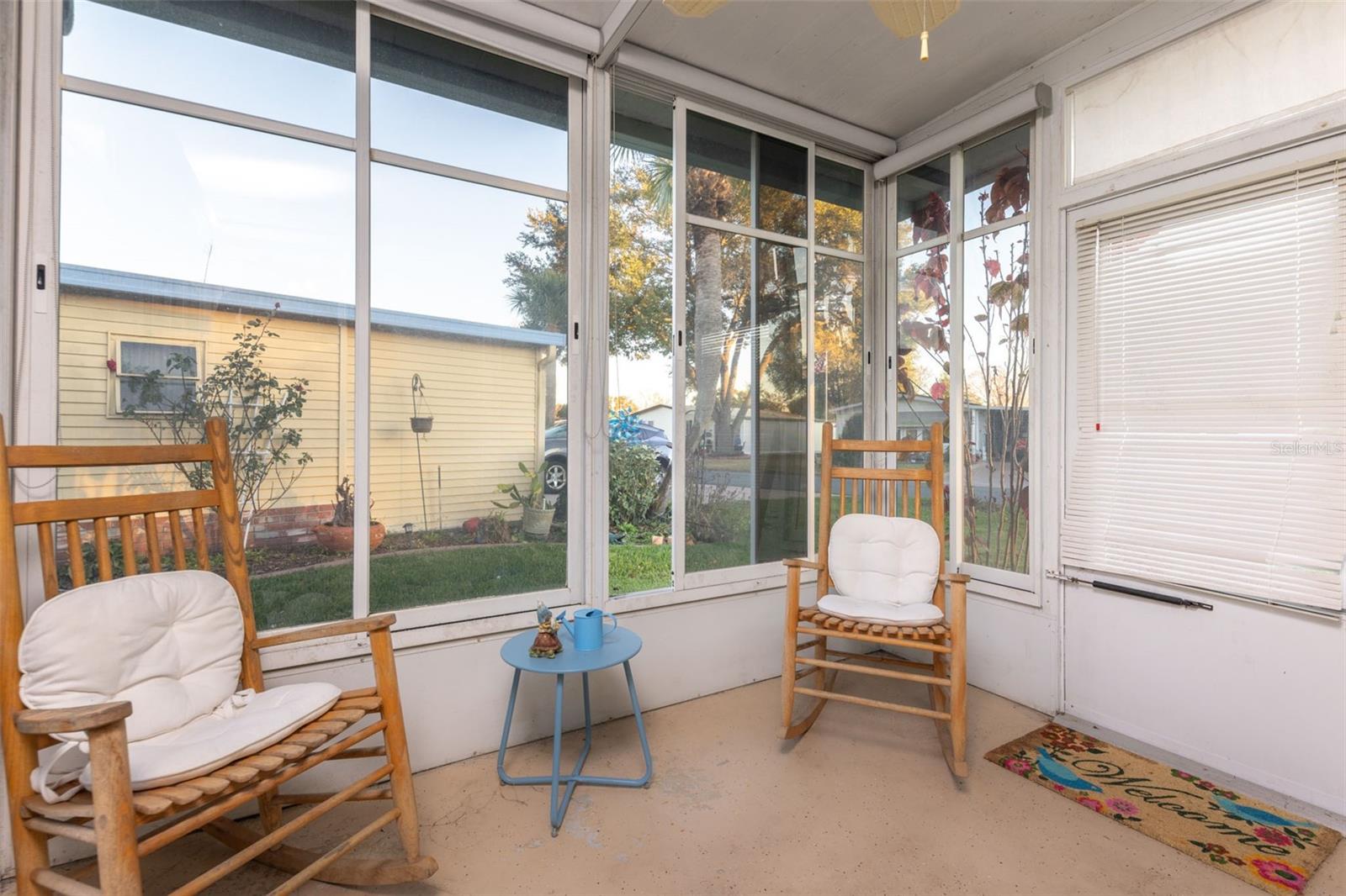 605 RAINBOW BOULEVARD