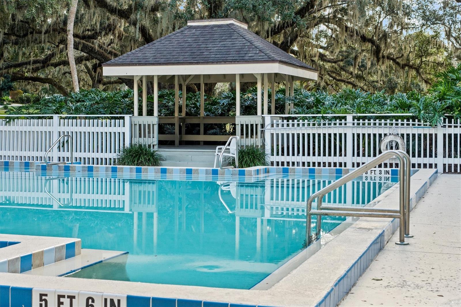 SPRINGS GLENWOOD VILLAGE SEC 1 REV THE - Residential