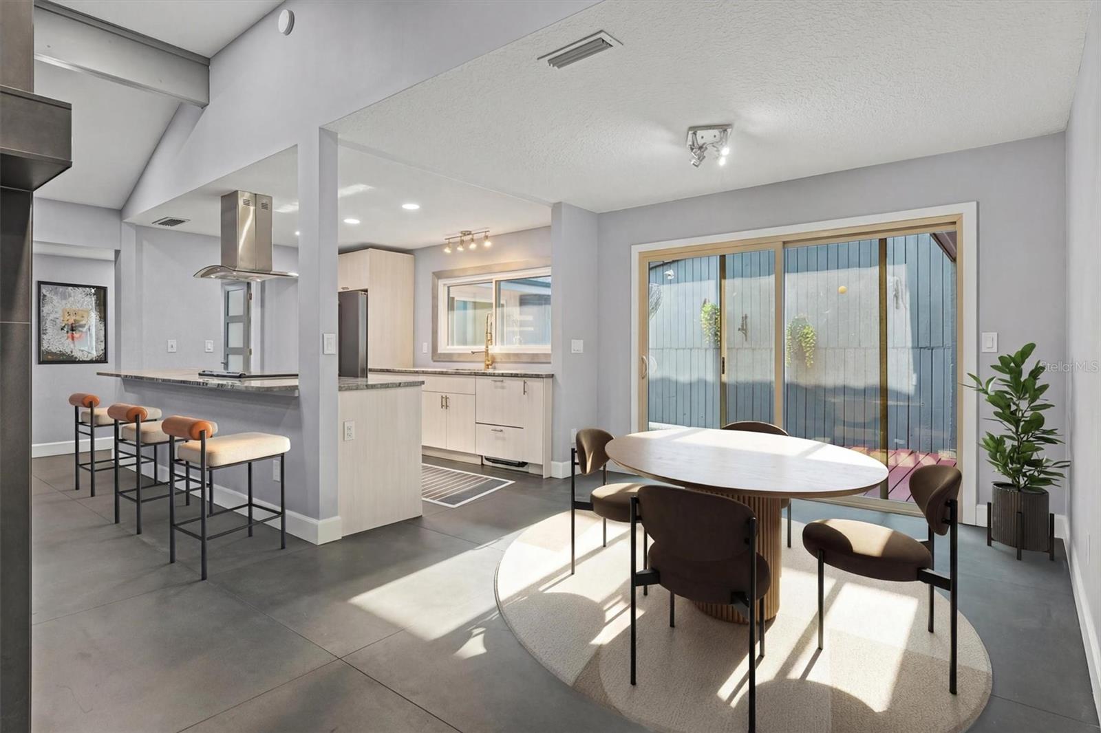 SPRINGS GLENWOOD VILLAGE SEC 1 REV THE - Residential