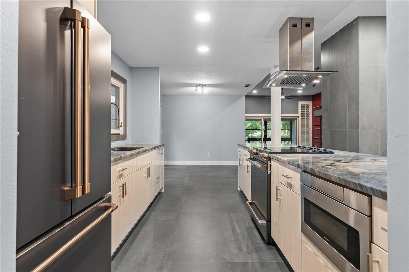 SPRINGS GLENWOOD VILLAGE SEC 1 REV THE - Residential