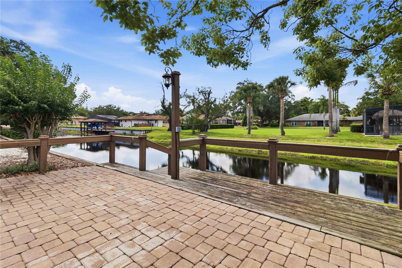 5367 CROOKED OAK CIRCLE