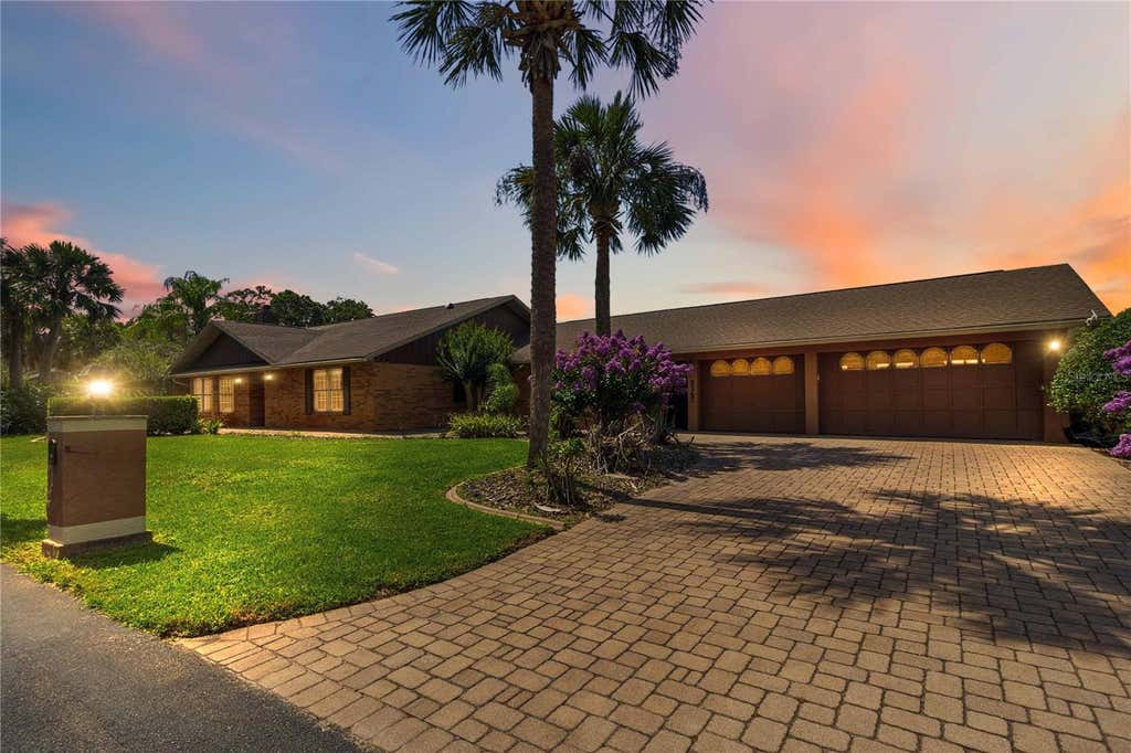 Photo of 5367 Crooked Oak Circle, Saint Cloud, FL 34771 (MLS # O6414655)