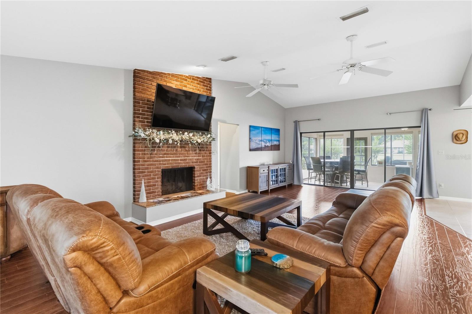 5367 CROOKED OAK CIRCLE