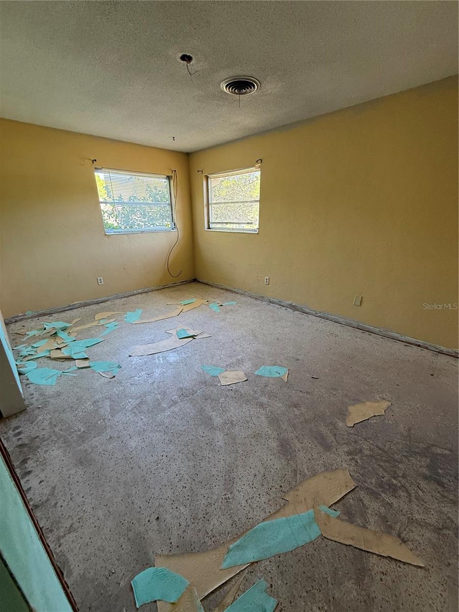 FORT KING ACRES - Residential