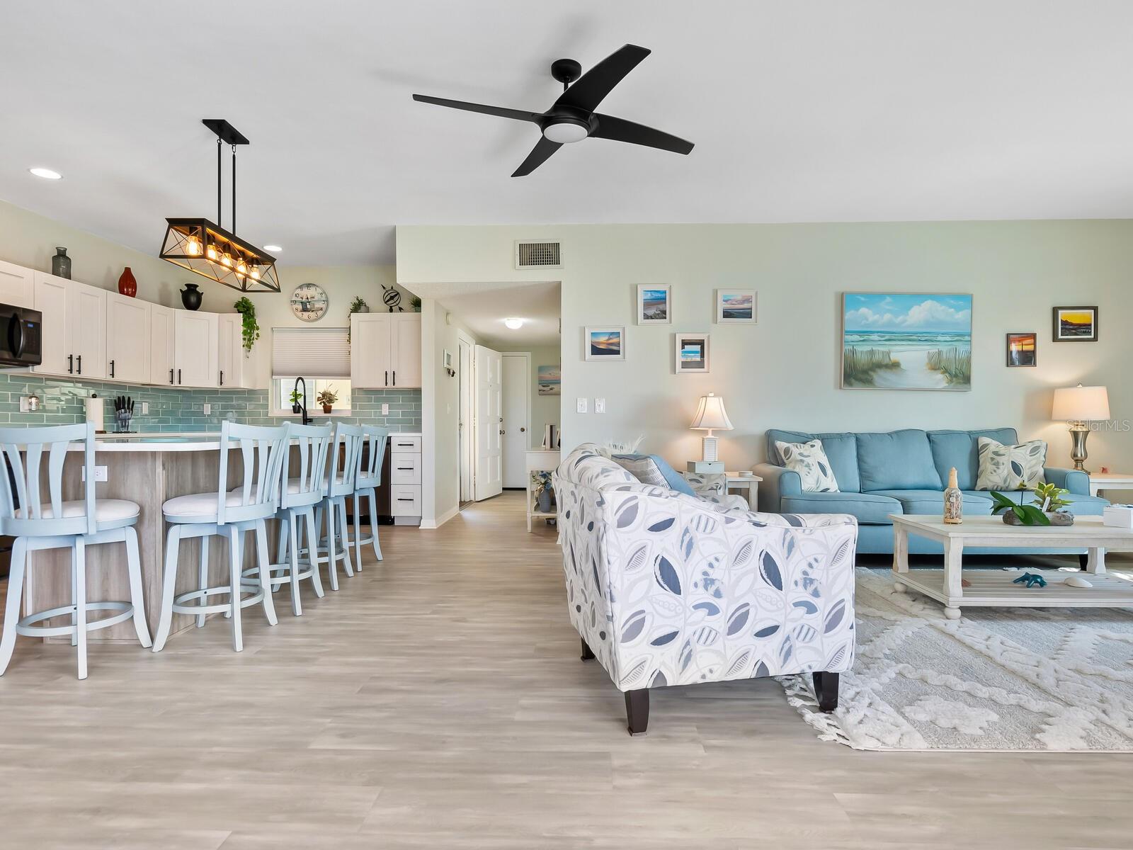5826 DRIFTWOOD PLACE 34