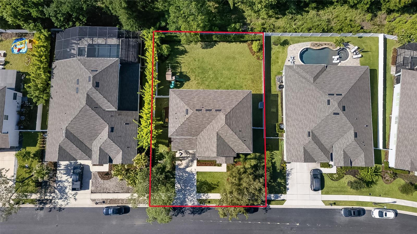 7060 WINDING LAKE CIRCLE