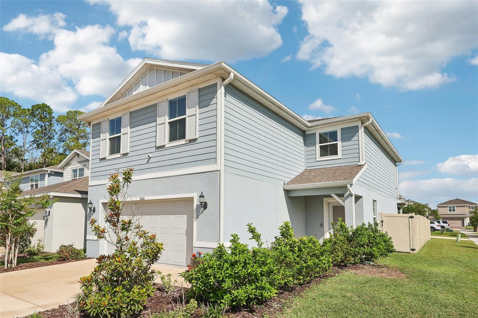 5016 BLUE HAMMOCK COURT