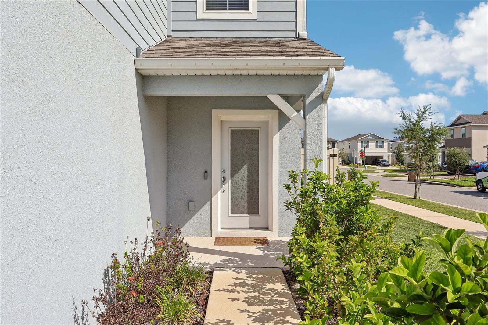5016 BLUE HAMMOCK COURT