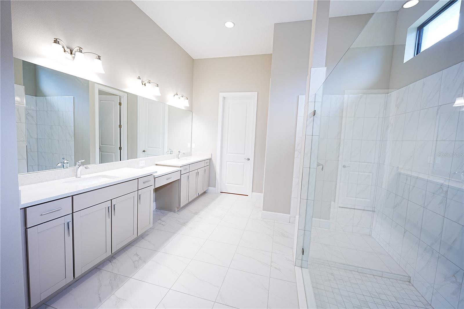 ARTISTRY PH 2C & 2D - Residential Lease