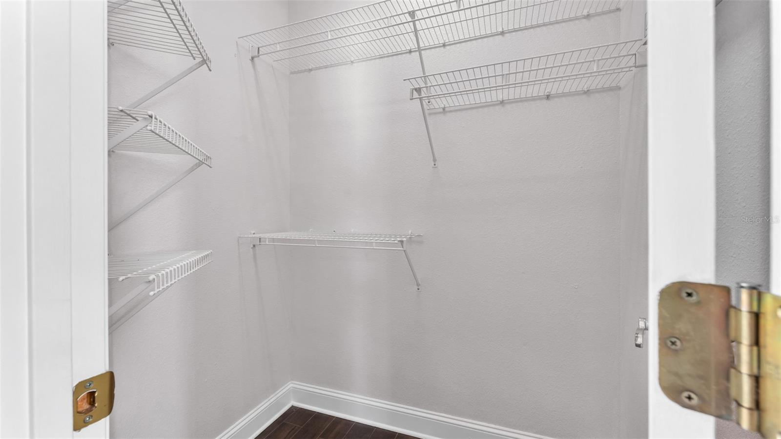 COLONY CLUB ESTATES - Residential