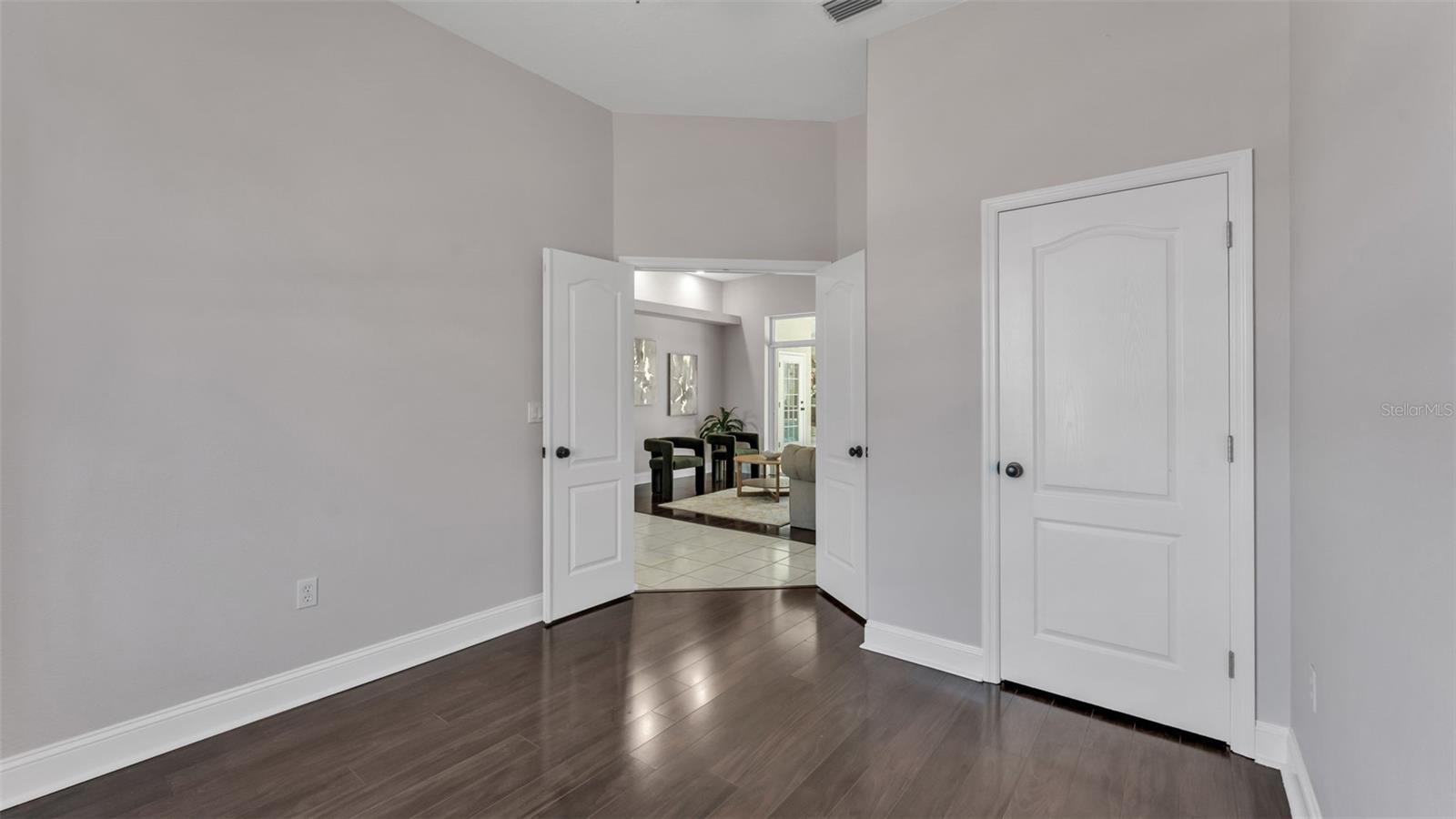 COLONY CLUB ESTATES - Residential