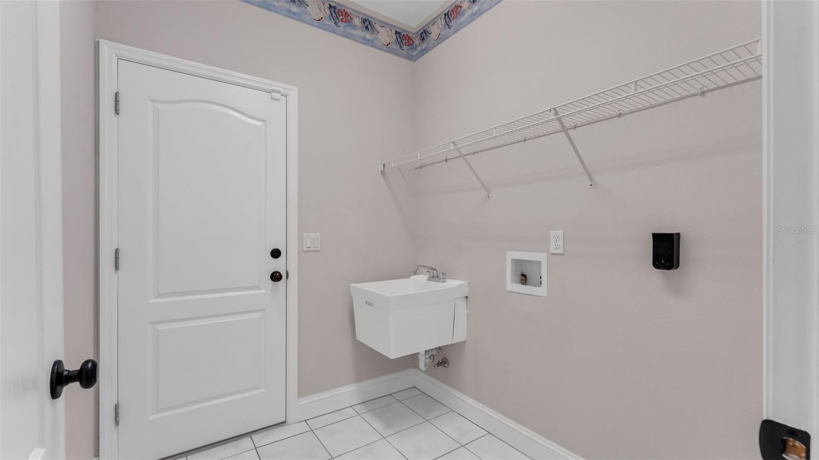 COLONY CLUB ESTATES - Residential