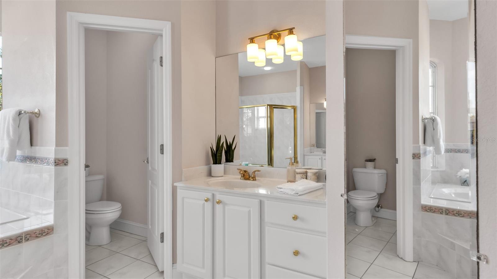 COLONY CLUB ESTATES - Residential