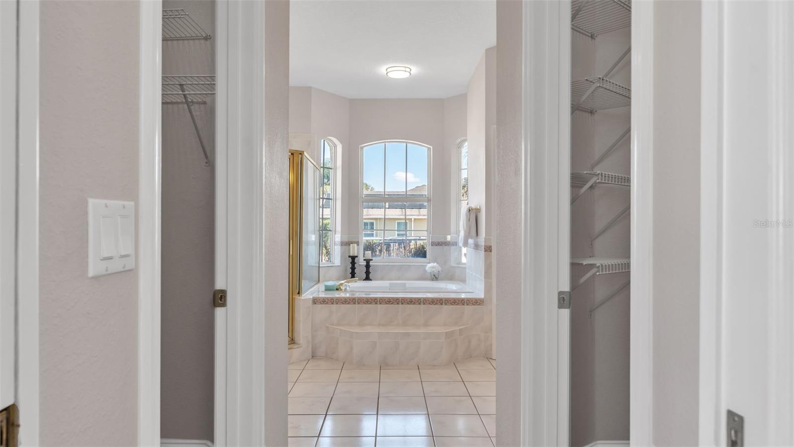 COLONY CLUB ESTATES - Residential