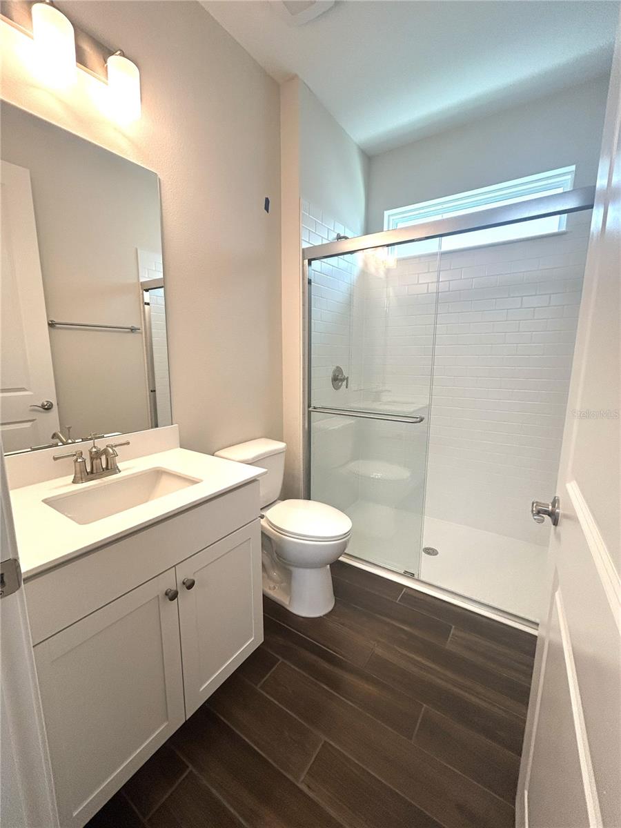 HORIZON ISLE - Residential Lease